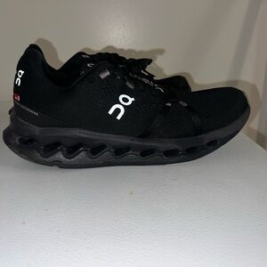 On Running Women’s Black Athletic Shoes